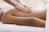 Erfahren Sie die Kraft von Massagen, zum Beispiel bei einer Shiatsu Massage bei myFlowline in Altendiez